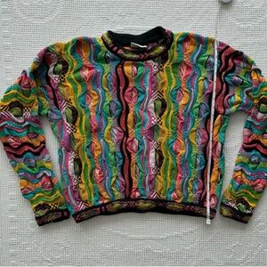COOGI Pink and Green Crew Neck Sweater with Wavy Stripes